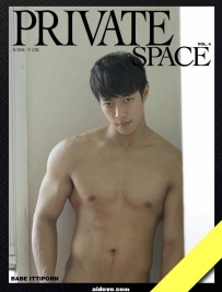 Private Space No.04 – Babe 76张打码版 生活中的男朋友形象